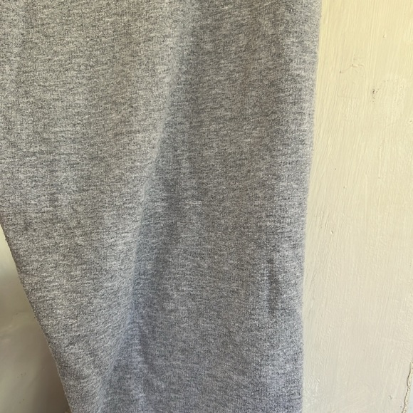 Sweatpants in Grey by hanes - Picture 2 of 5